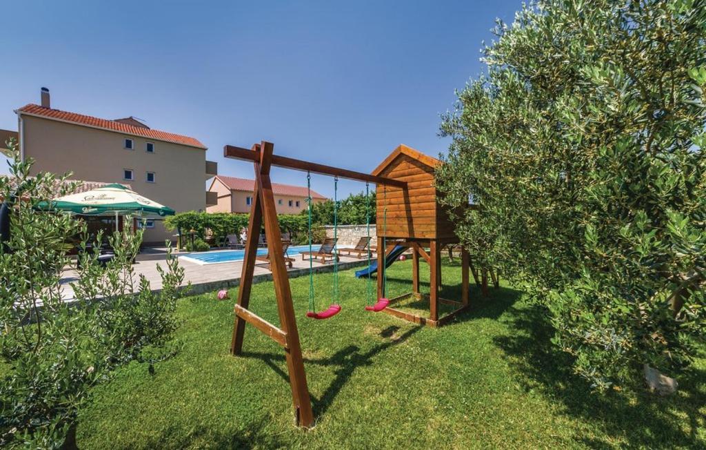 Apartments Mikulic Биоград-на-Мору Экстерьер фото